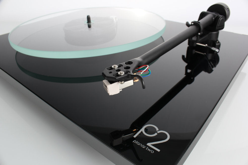 Rega Planar 2 (Black)