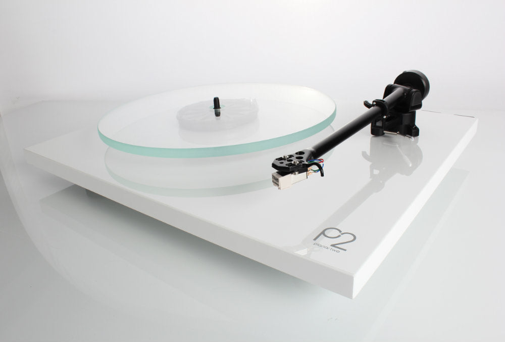 Rega Planar 2 (White)